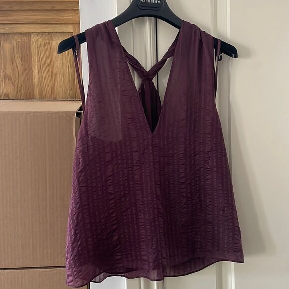 🎀FRAME draped textured silk halter top in Cabernet small - Picture 6 of 16